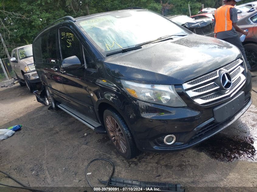 2016 MERCEDES-BENZ METRIS