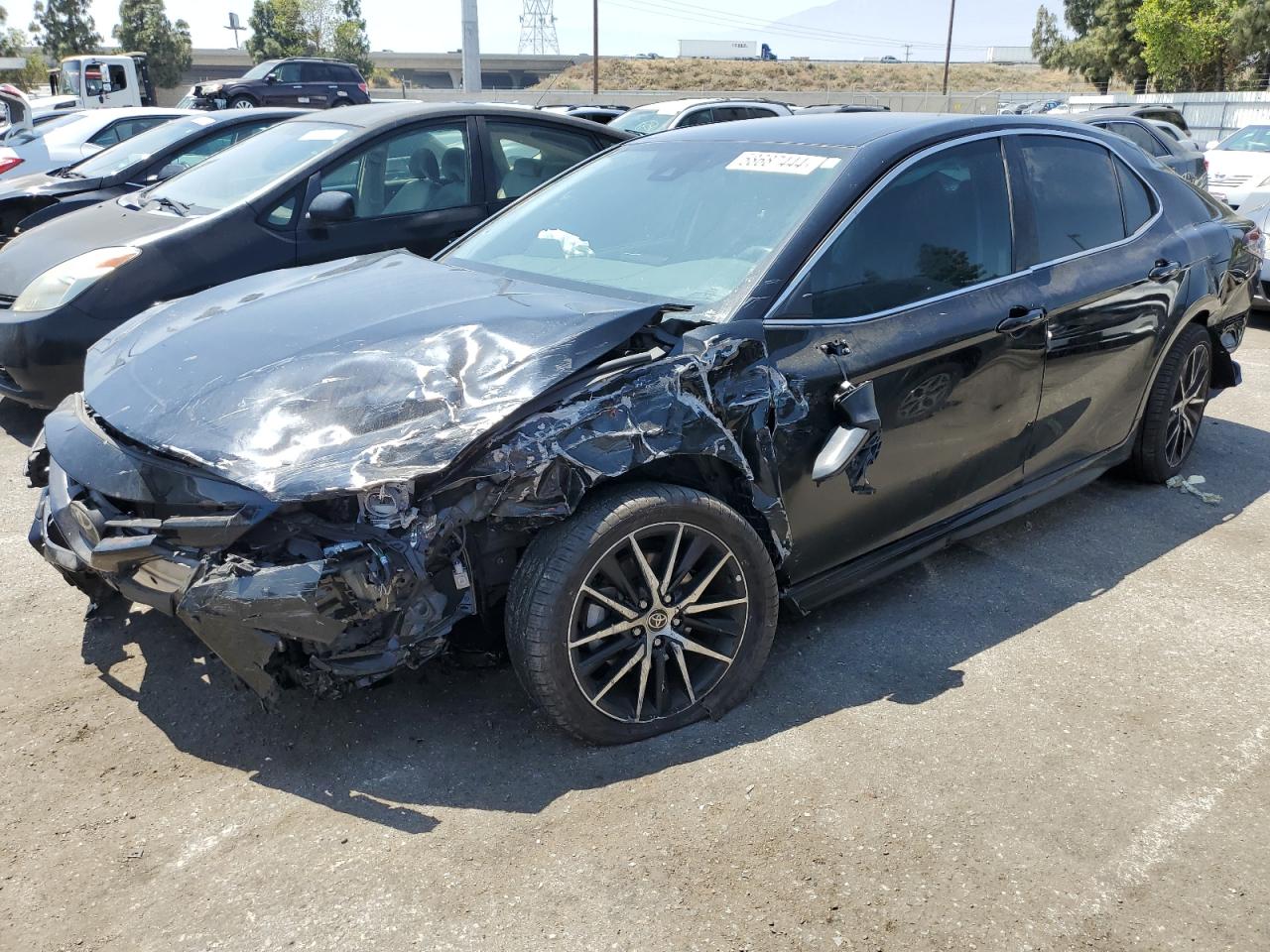 2021 TOYOTA CAMRY SE