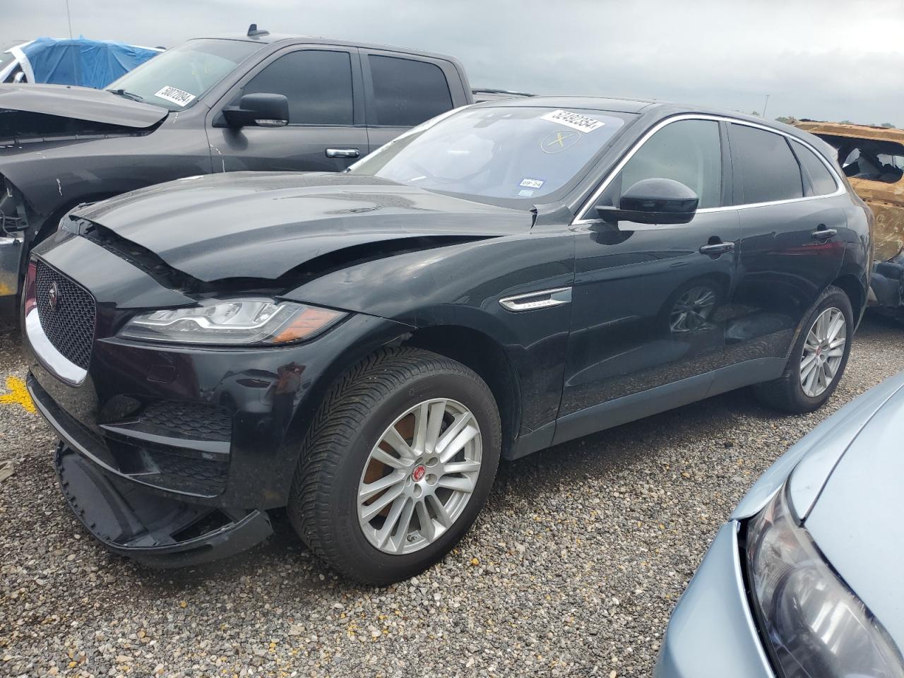 2017 JAGUAR F-PACE PRESTIGE