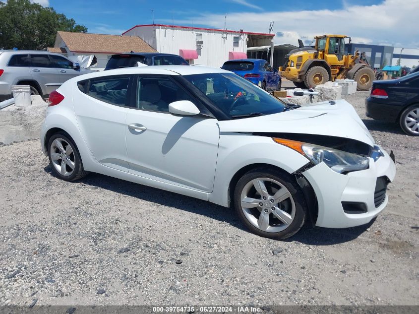 2013 HYUNDAI VELOSTER BASE W/GRAY