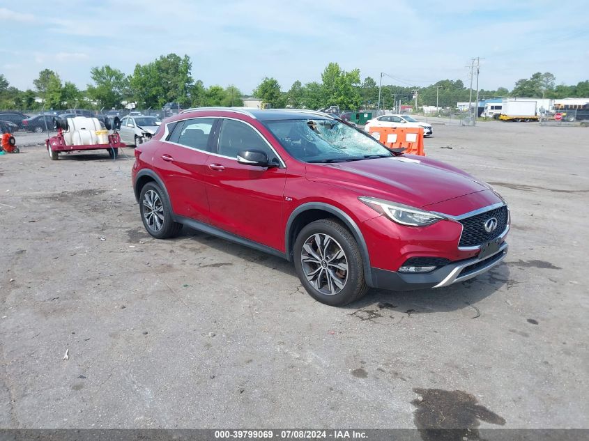 2017 INFINITI QX30 PREMIUM