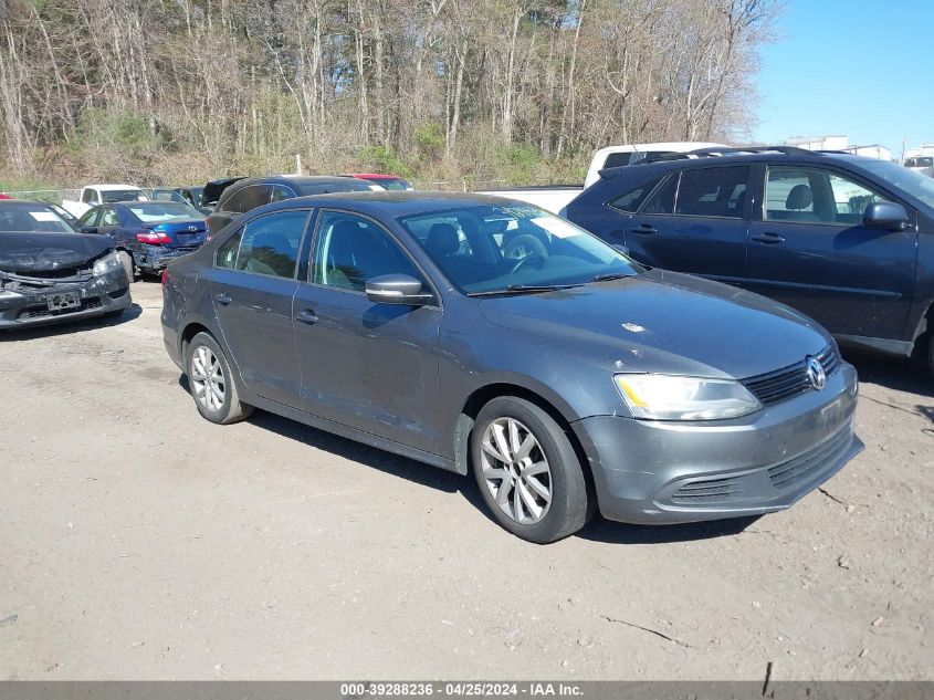 2012 VOLKSWAGEN JETTA 2.5L SE