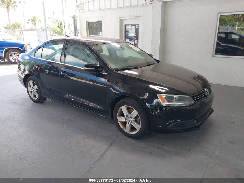 2013 VOLKSWAGEN JETTA TDI