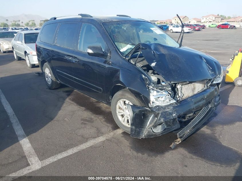 2011 KIA SEDONA LX