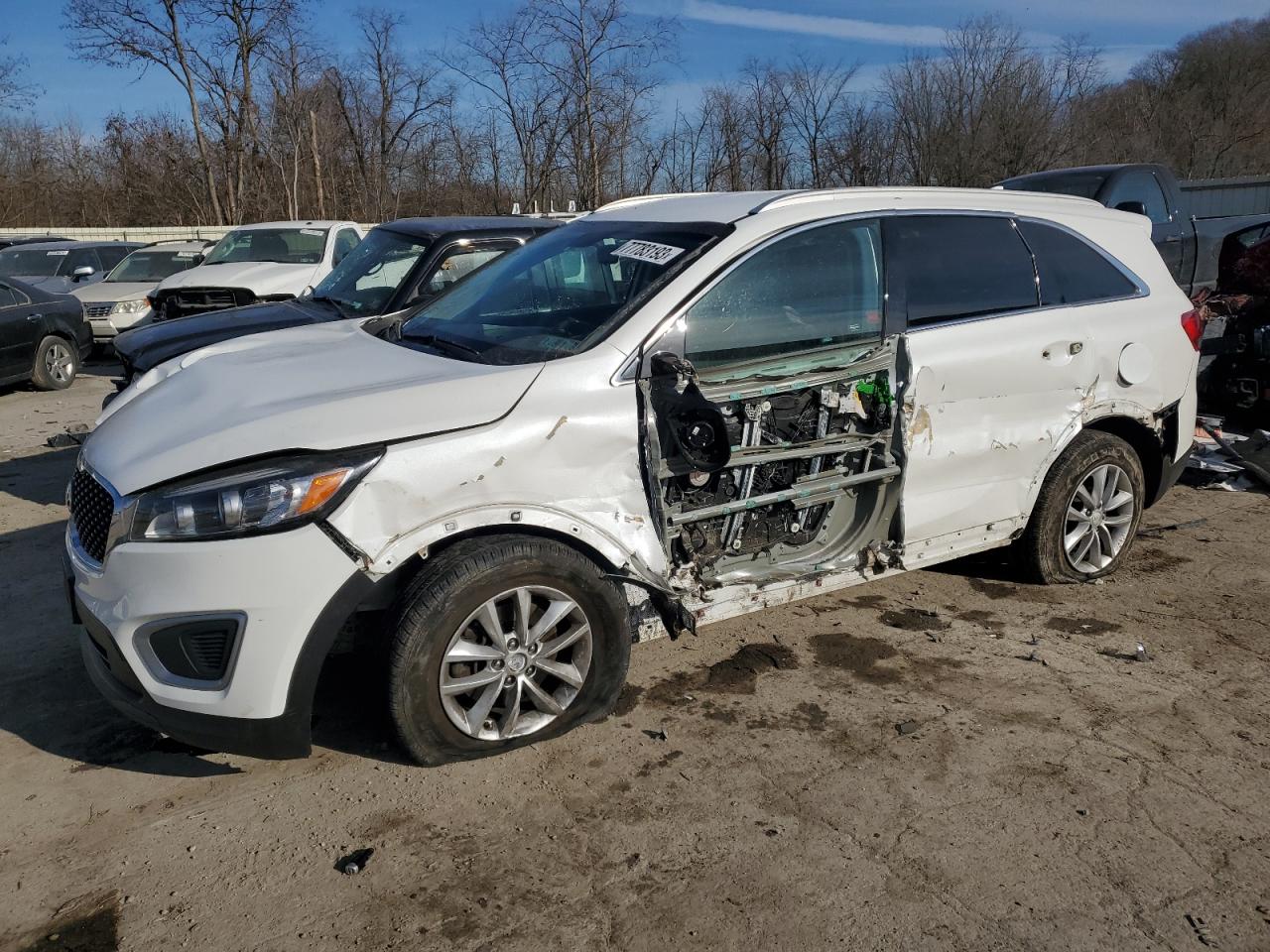 2018 KIA SORENTO LX