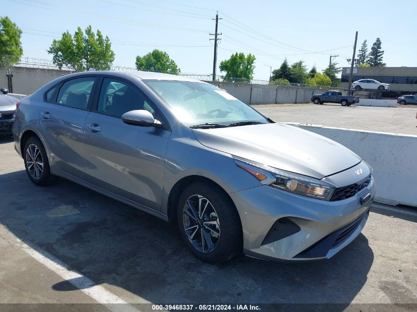 2023 KIA FORTE LXS