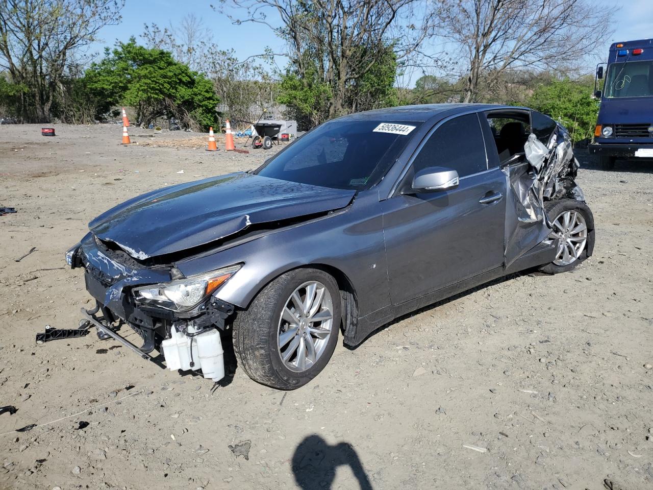 2015 INFINITI Q50 BASE