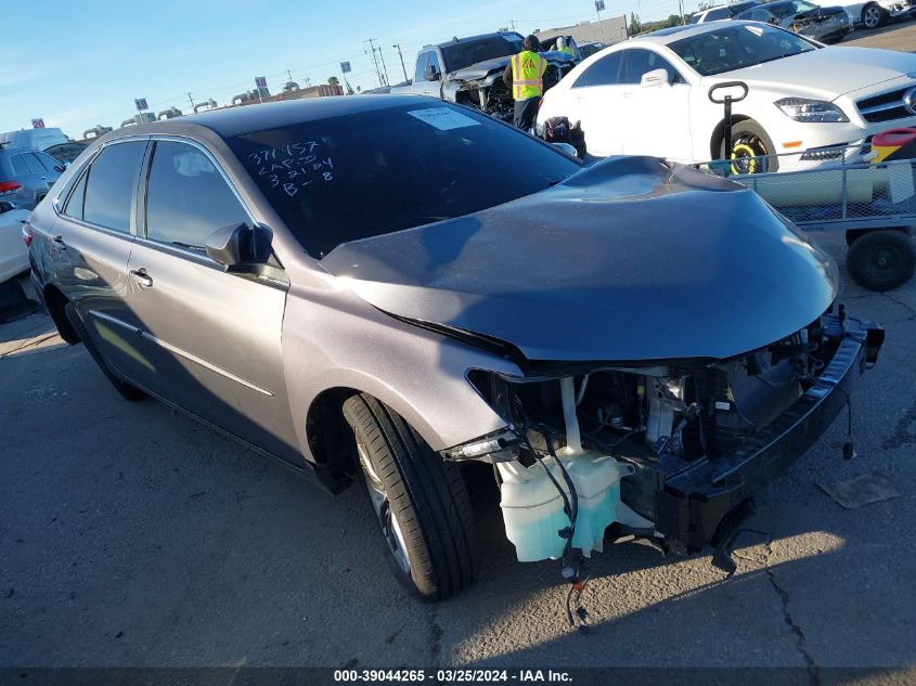 2017 TOYOTA CAMRY SE