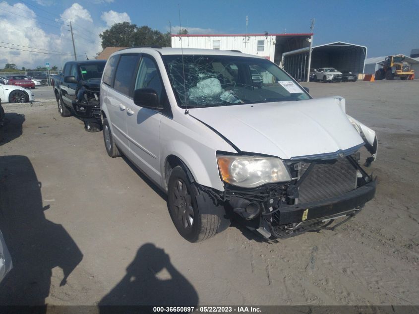 2010 CHRYSLER TOWN & COUNTRY LX