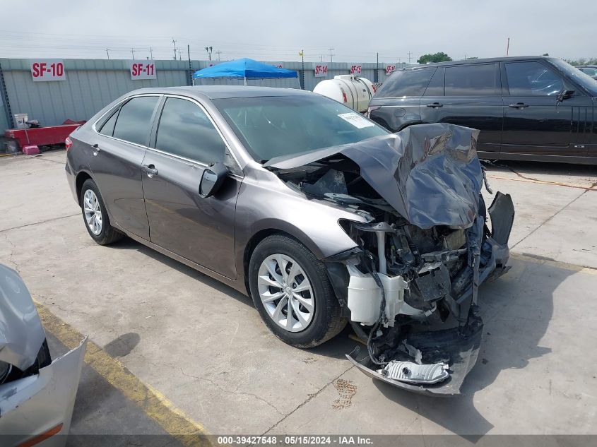 2015 TOYOTA CAMRY LE