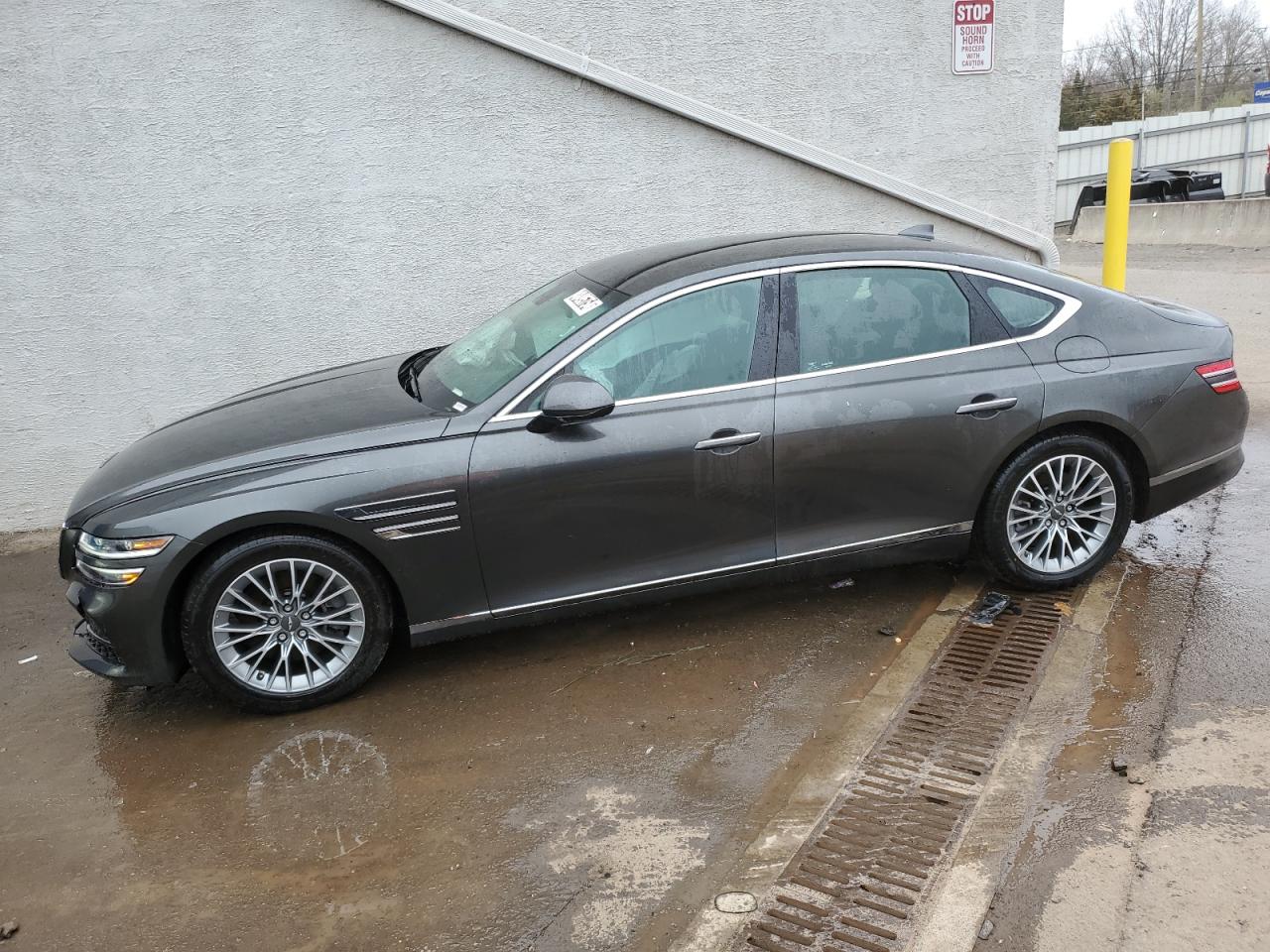 2023 GENESIS G80 BASE