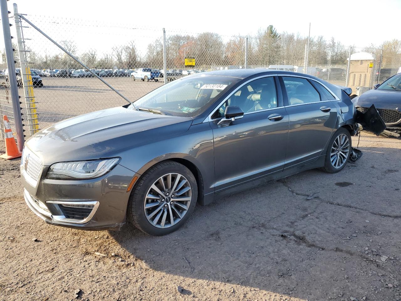 2017 LINCOLN MKZ PREMIERE