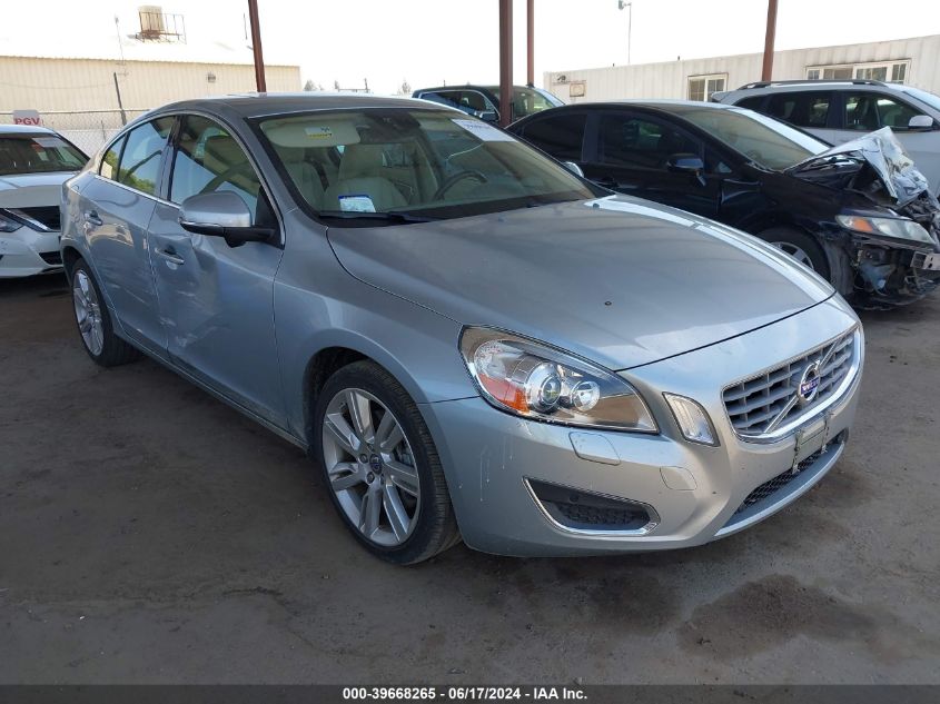 2013 VOLVO S60 T5/T5 PLATINUM/T5 PREMIER/T5 PREMIER PLUS