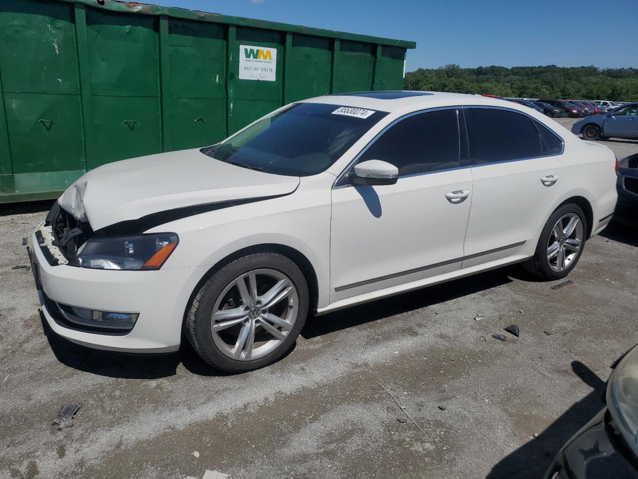 2015 VOLKSWAGEN PASSAT SE