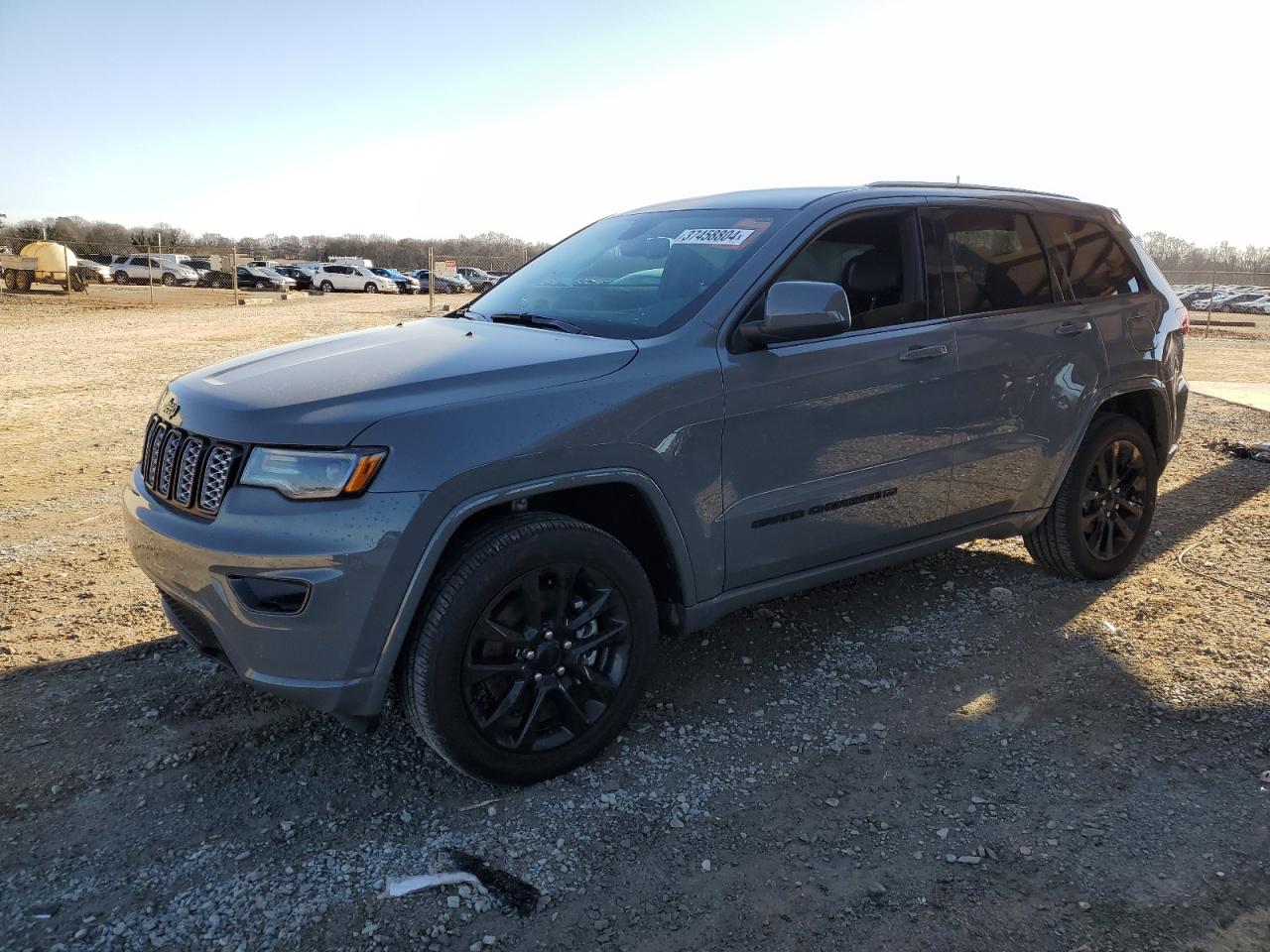 2022 JEEP GRAND CHEROKEE LAREDO E