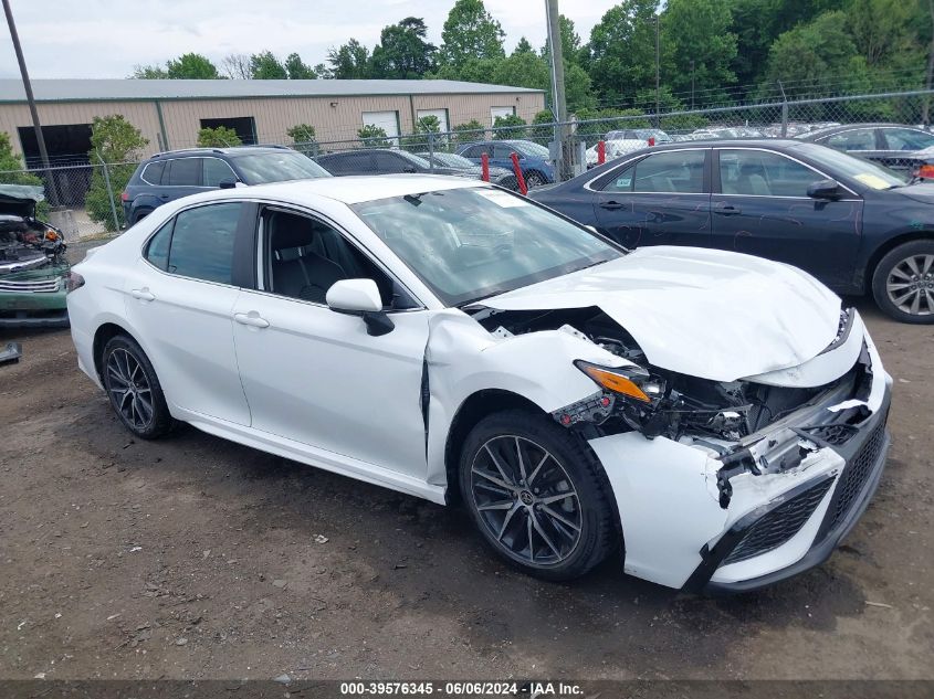 2021 TOYOTA CAMRY SE