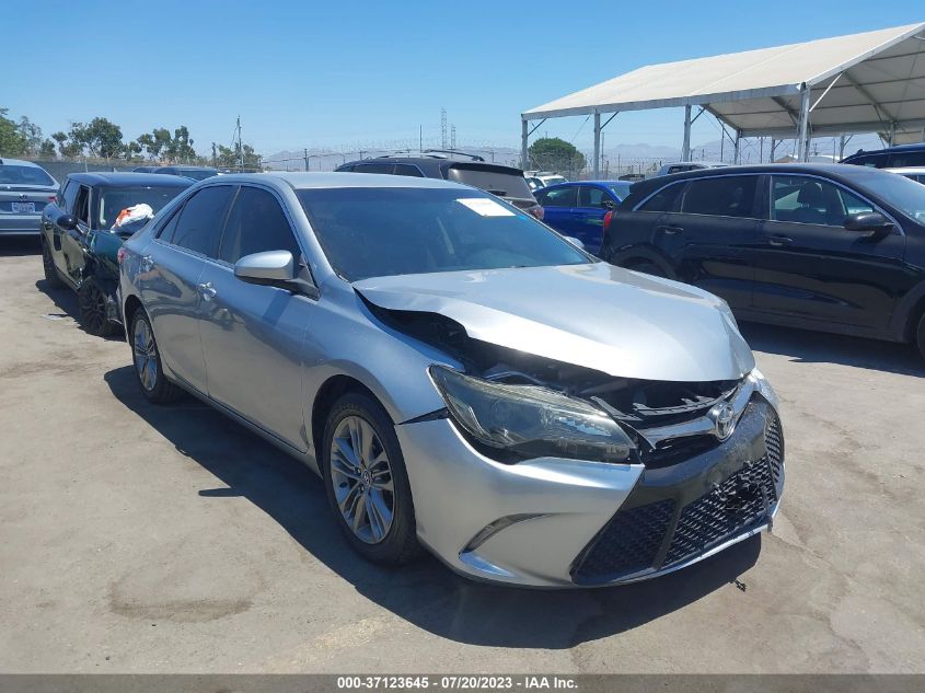 2016 TOYOTA CAMRY SE