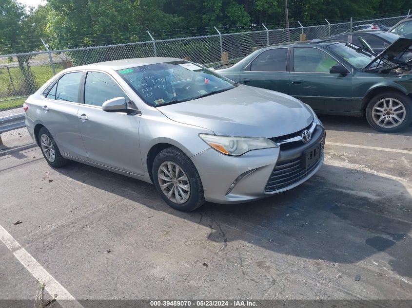 2016 TOYOTA CAMRY LE