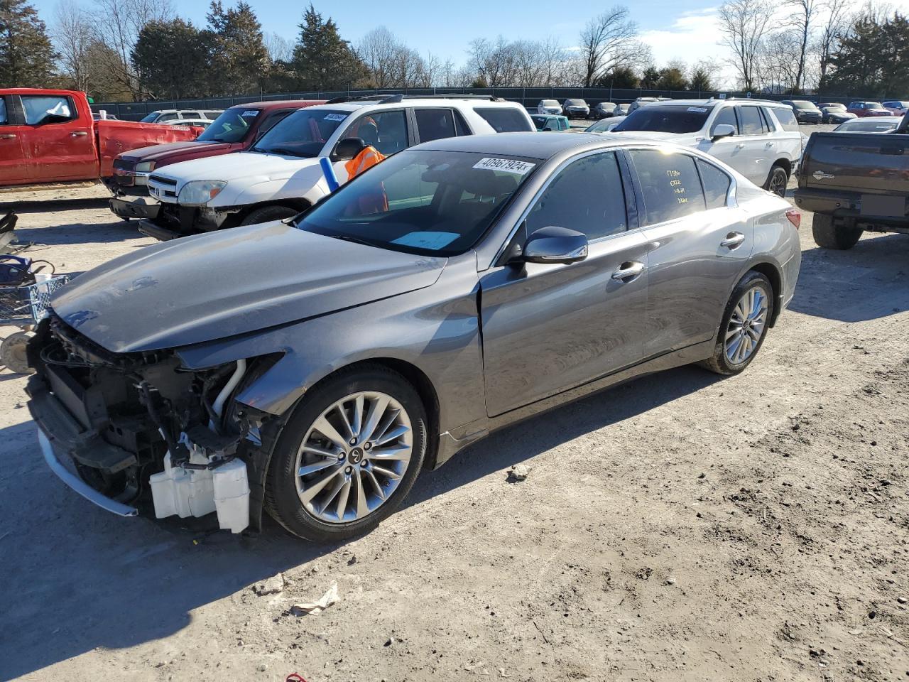 2021 INFINITI Q50 LUXE