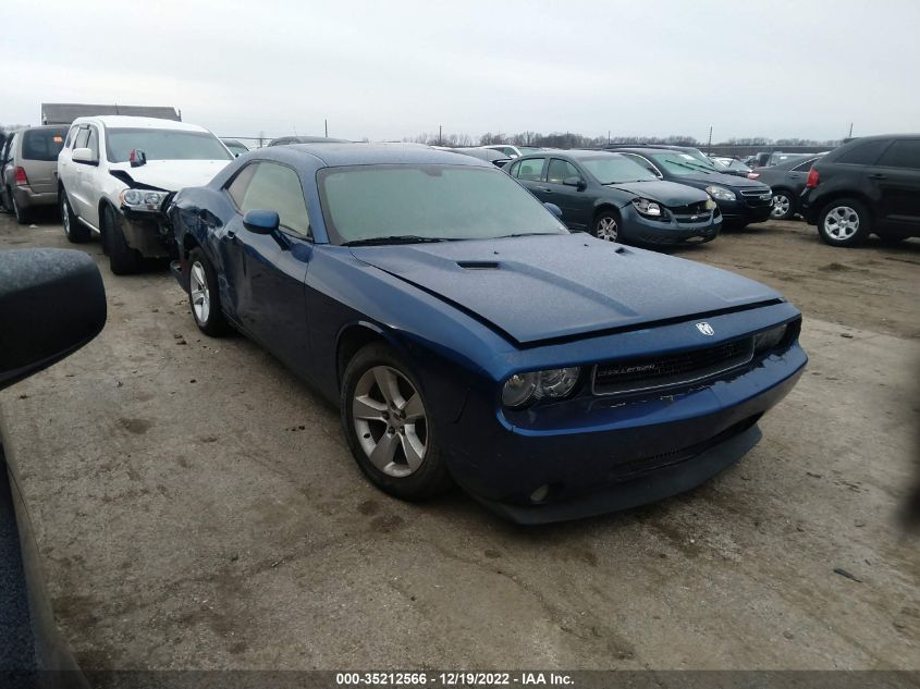 2010 DODGE CHALLENGER SE