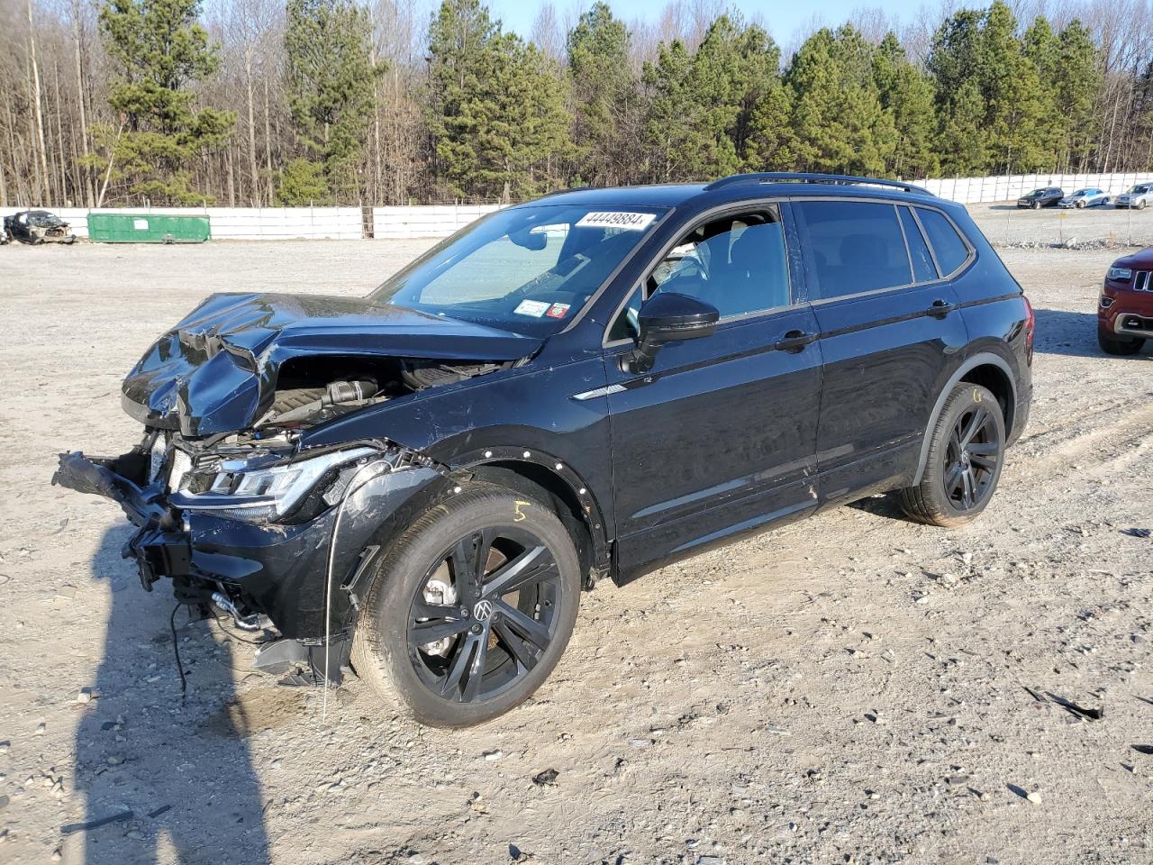 2023 VOLKSWAGEN TIGUAN SE R-LINE BLACK