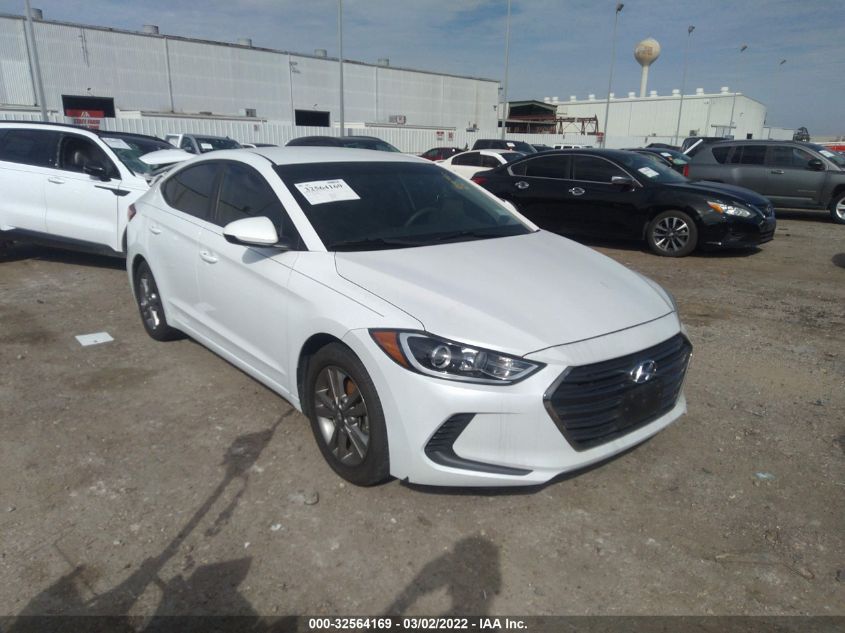 2017 HYUNDAI ELANTRA SE