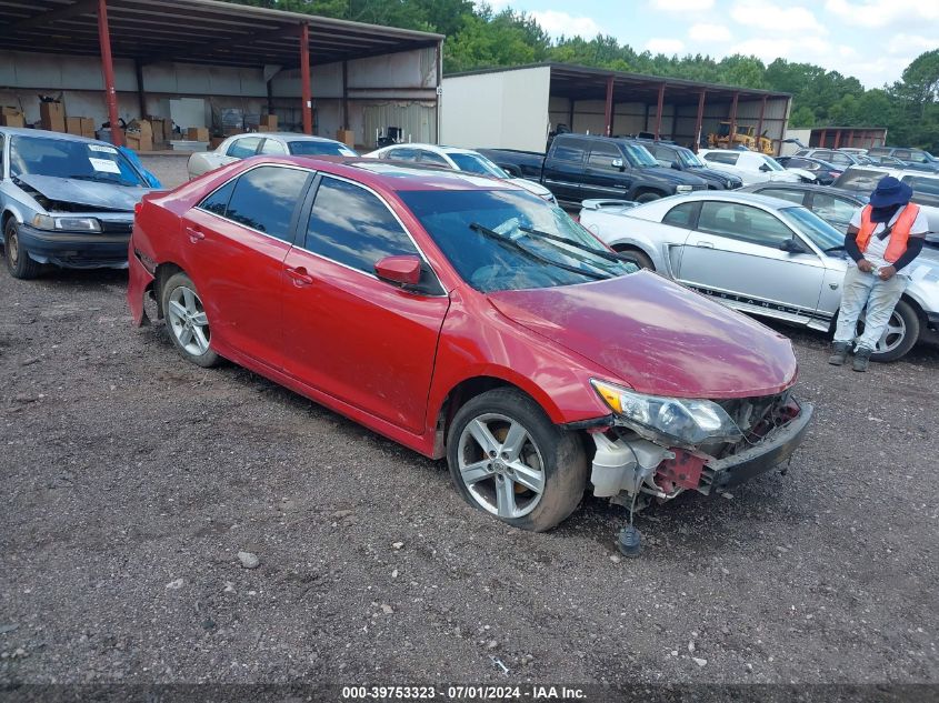 2012 TOYOTA CAMRY SE