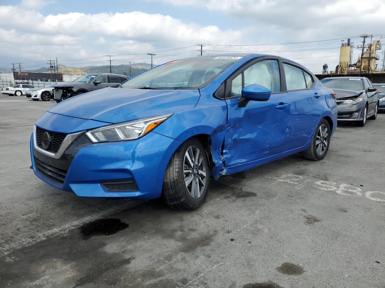 2021 NISSAN VERSA SV