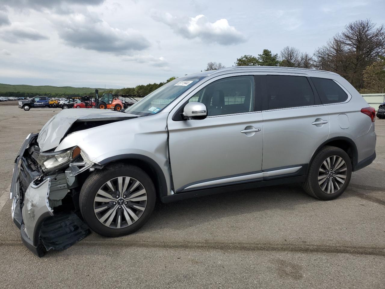 2020 MITSUBISHI OUTLANDER SE