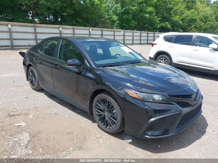 2022 TOYOTA CAMRY SE NIGHTSHADE EDITION