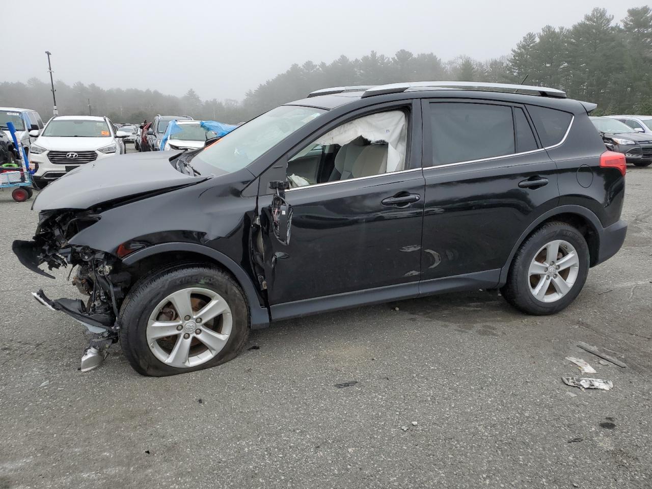 2013 TOYOTA RAV4 XLE