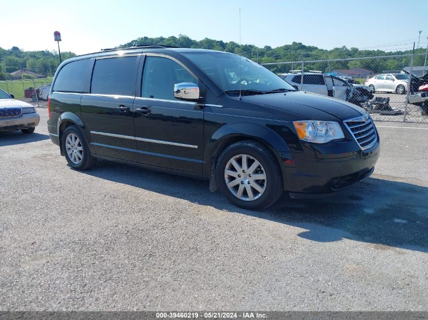 2010 CHRYSLER TOWN & COUNTRY TOURING