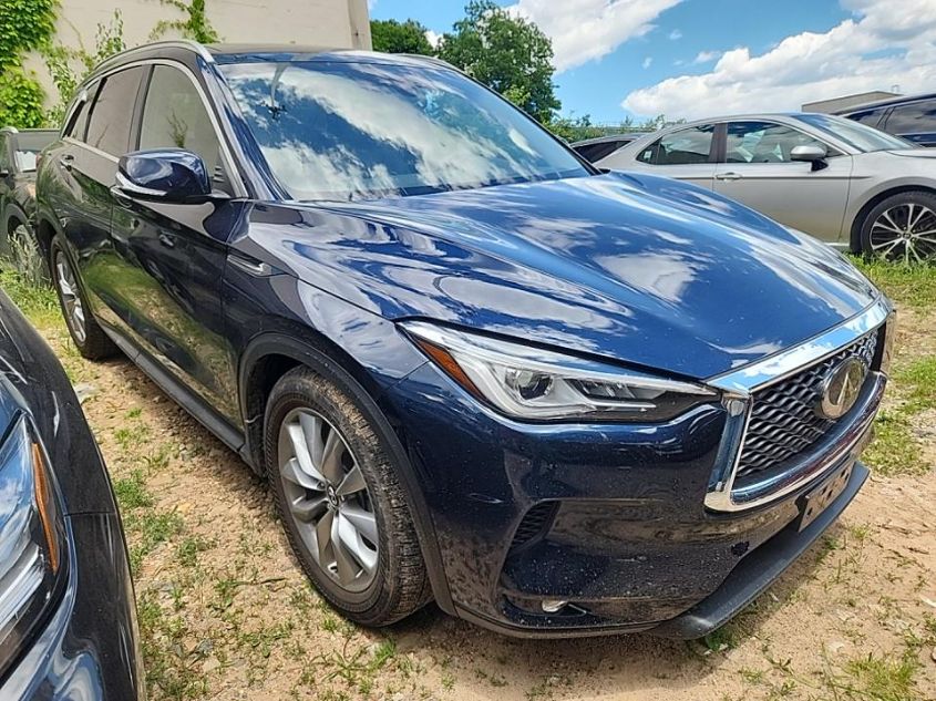 2021 INFINITI QX50 LUXE