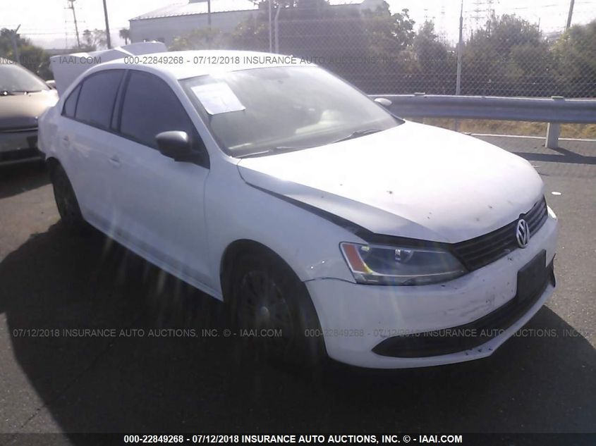 2013 VOLKSWAGEN JETTA 2.0L S