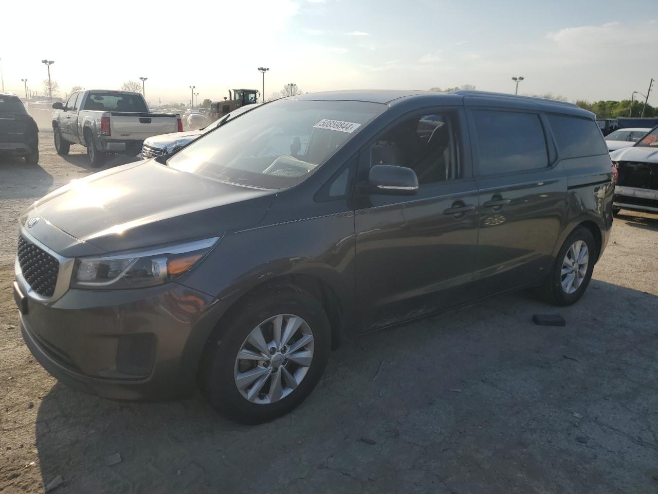 2016 KIA SEDONA LX