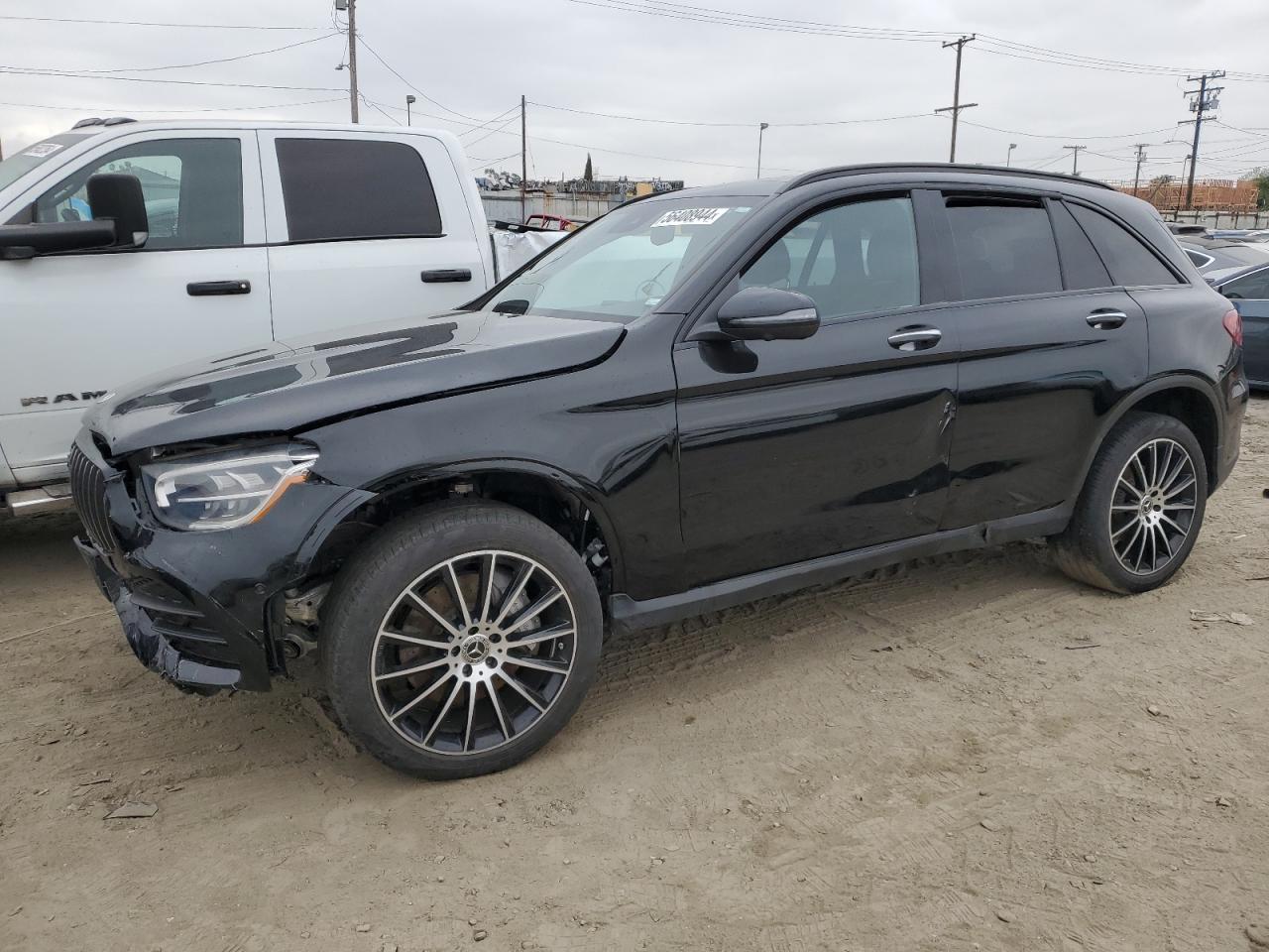 2022 MERCEDES-BENZ GLC 300