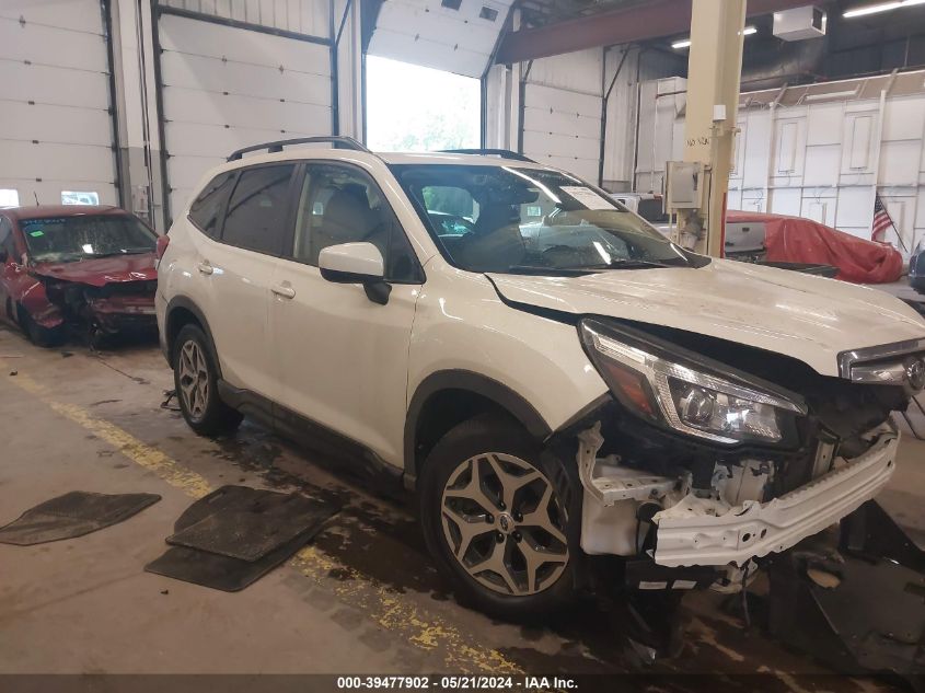 2019 SUBARU FORESTER PREMIUM