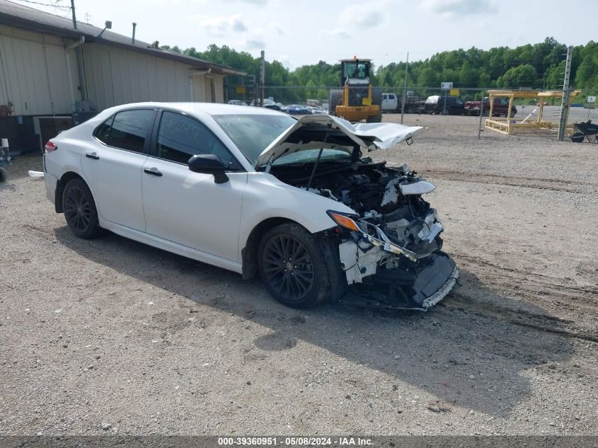 2020 TOYOTA CAMRY SE NIGHTSHADE EDITION