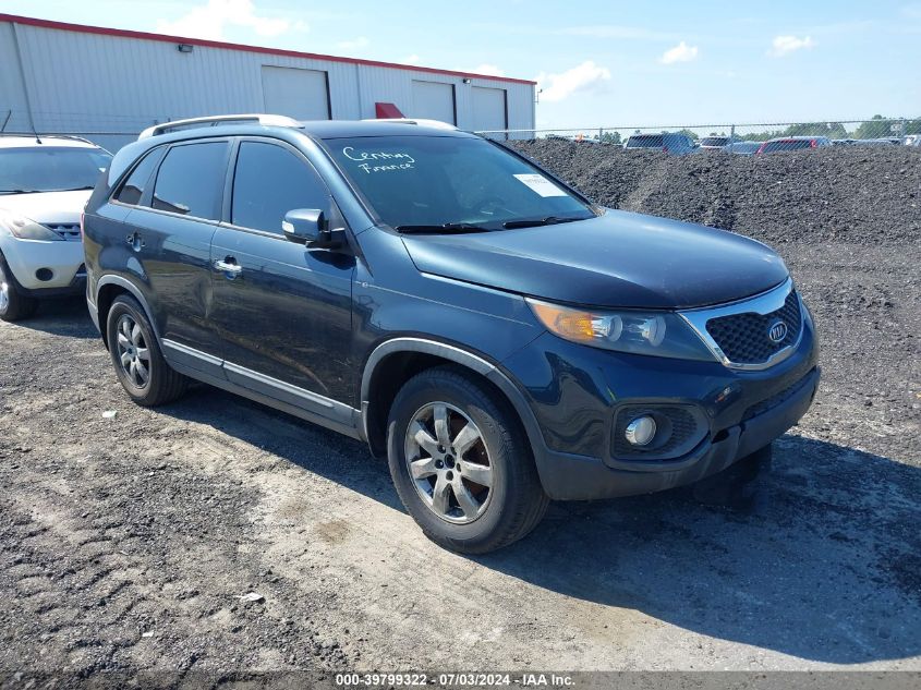 2013 KIA SORENTO LX