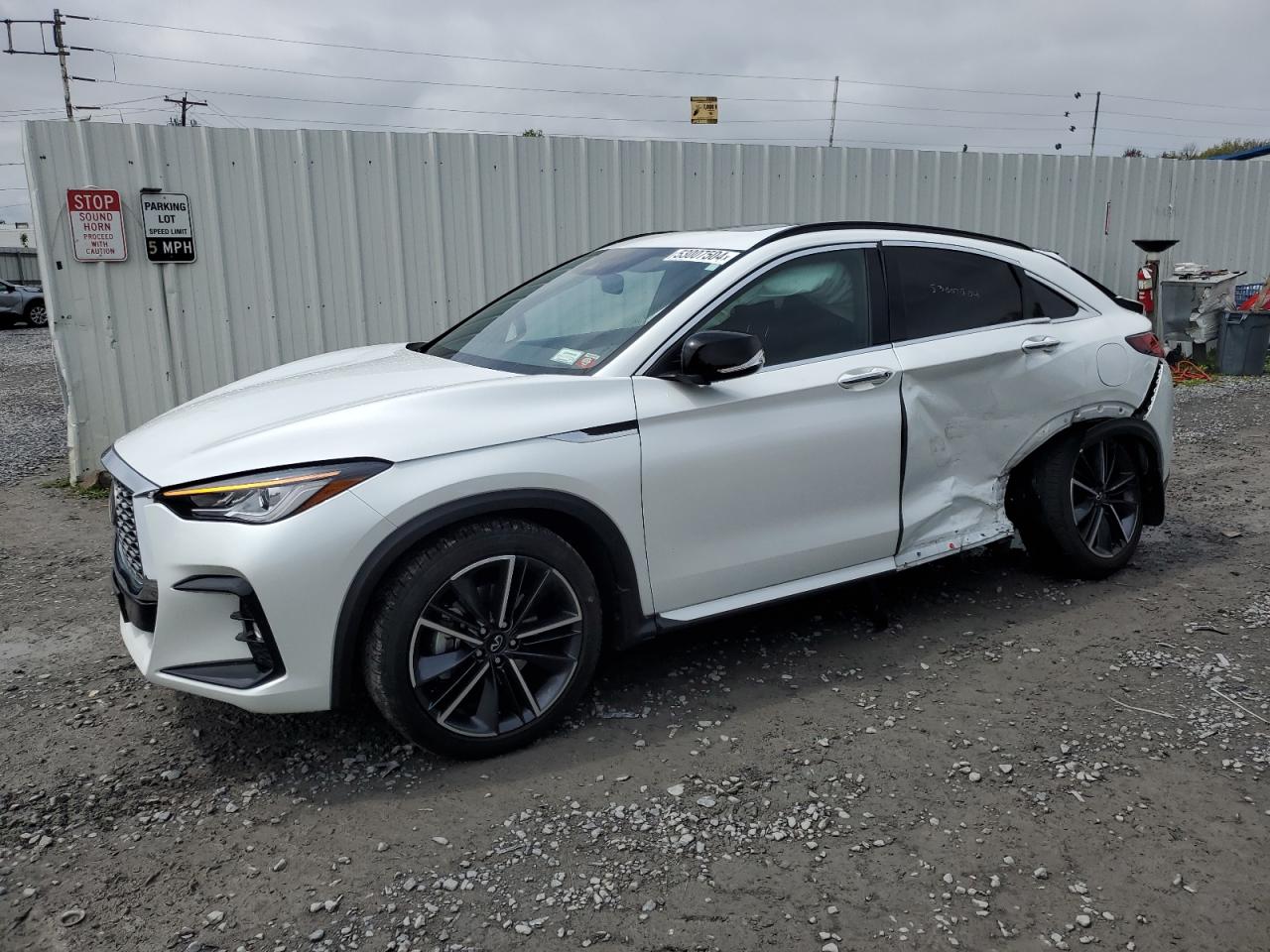 2023 INFINITI QX55 LUXE