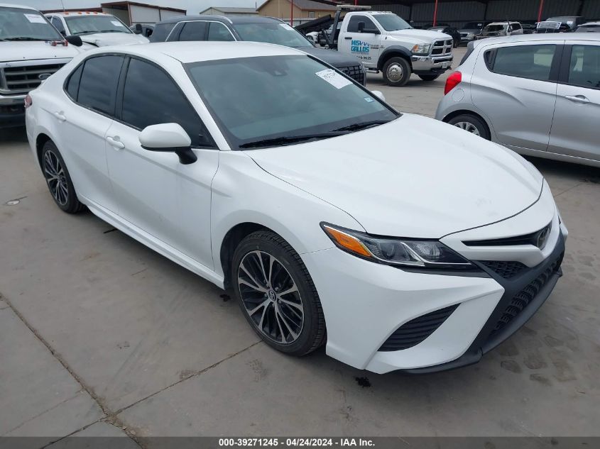 2020 TOYOTA CAMRY SE