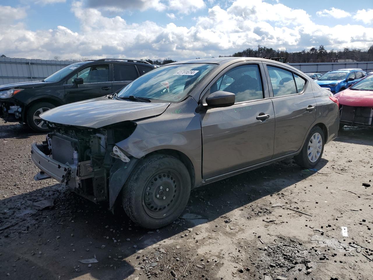 2017 NISSAN VERSA S