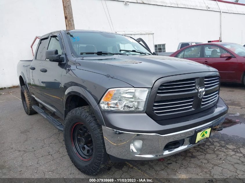 2017 RAM 1500 SLT