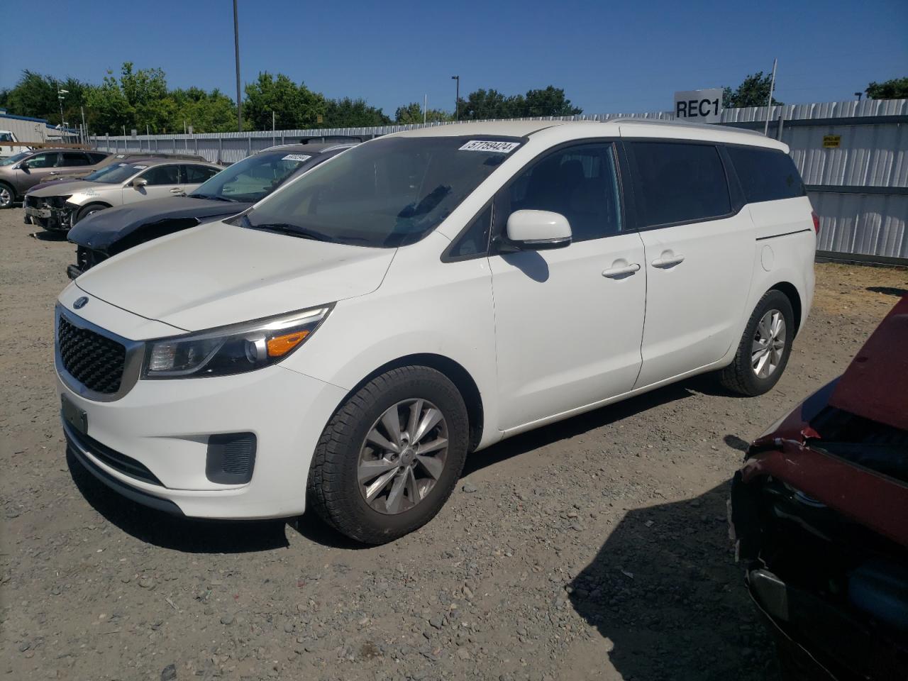 2016 KIA SEDONA LX