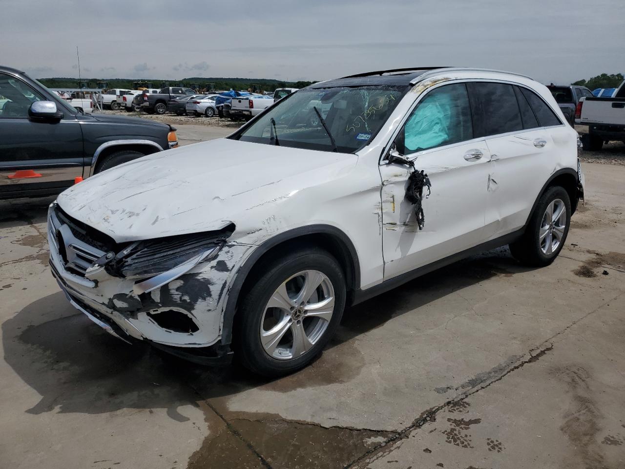 2018 MERCEDES-BENZ GLC 300