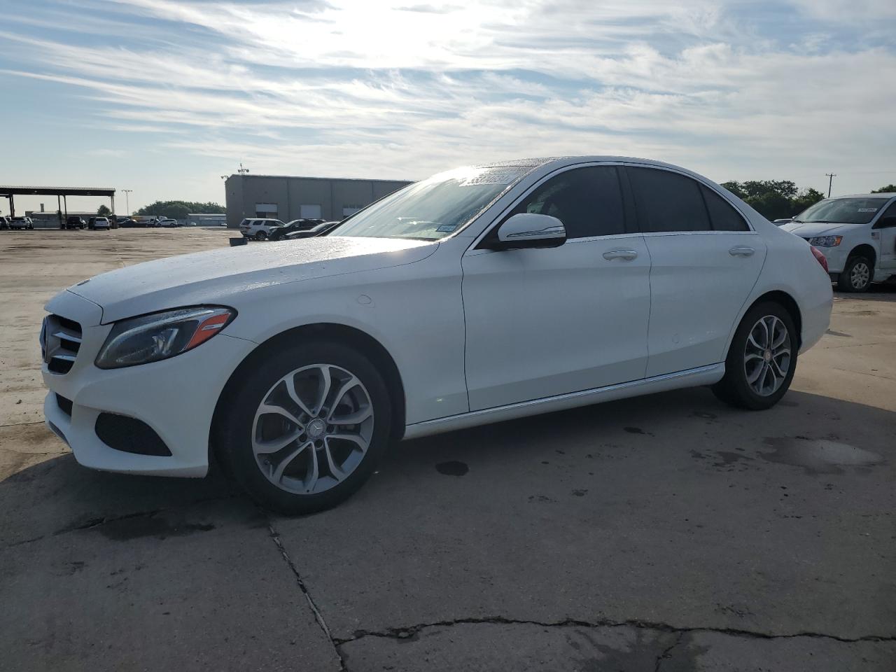 2015 MERCEDES-BENZ C 300