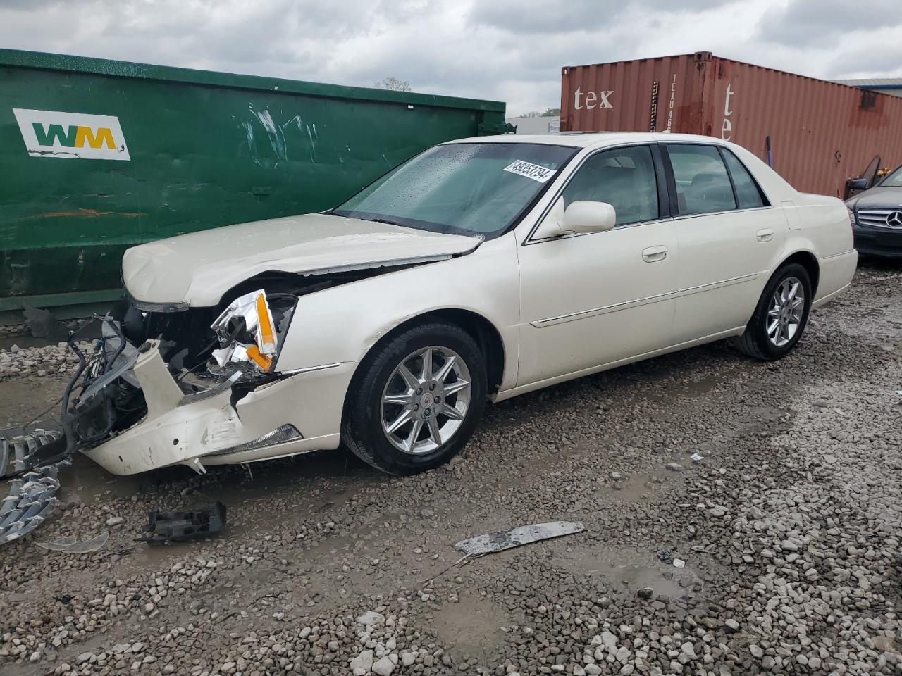 2011 CADILLAC DTS LUXURY COLLECTION