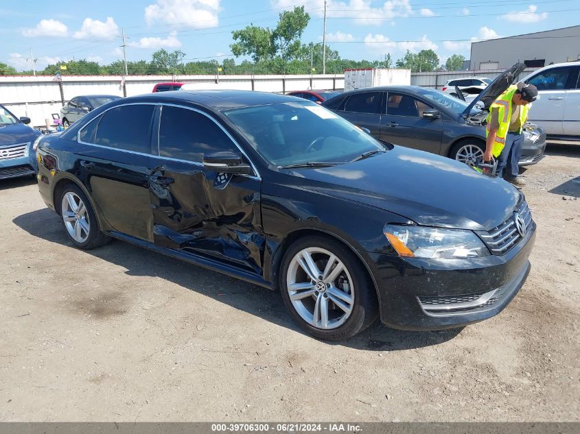 2014 VOLKSWAGEN PASSAT 2.0L TDI SE