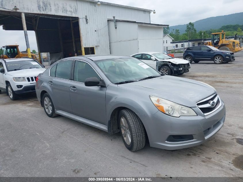 2010 SUBARU LEGACY 2.5I