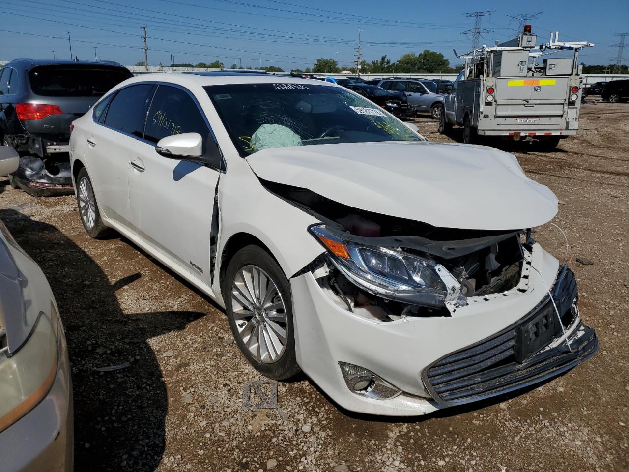 2014 TOYOTA AVALON HYBRID